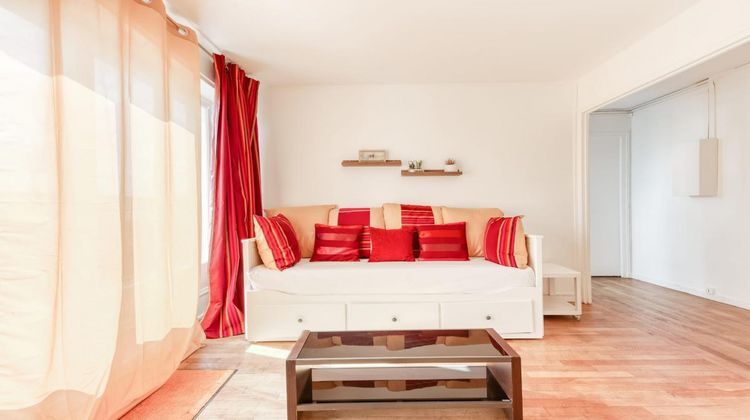 Ma-Cabane - Location Appartement LES LILAS, 45 m²