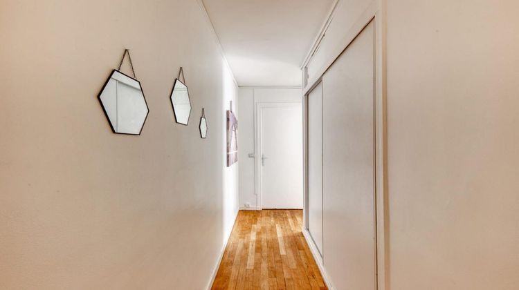 Ma-Cabane - Location Appartement LES LILAS, 45 m²