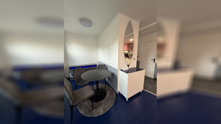 Ma-Cabane - Location Appartement LES LILAS, 45 m²