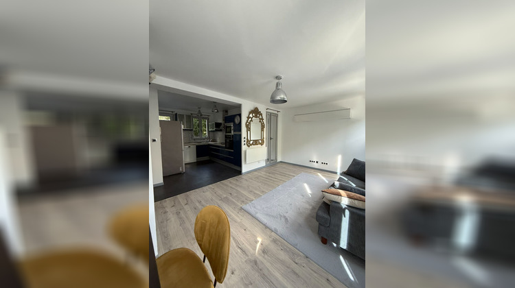 Ma-Cabane - Location Appartement LES LILAS, 71 m²
