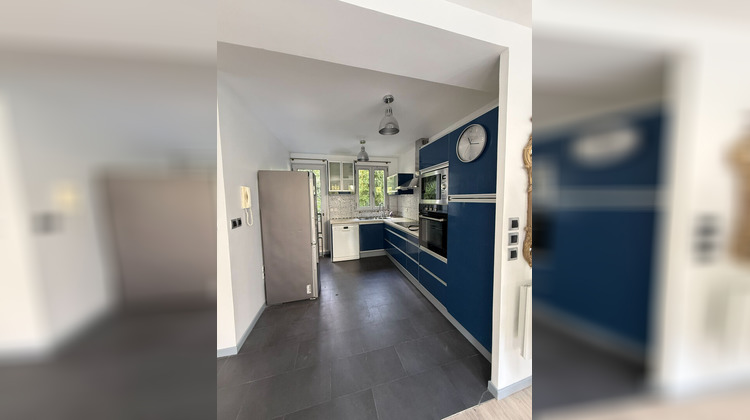 Ma-Cabane - Location Appartement LES LILAS, 71 m²