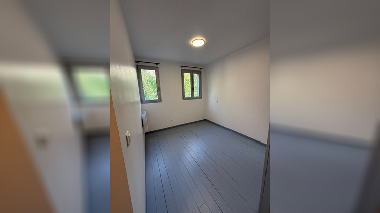 Ma-Cabane - Location Appartement LES LILAS, 71 m²