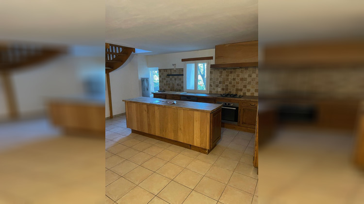 Ma-Cabane - Location Appartement LES MAGES, 110 m²