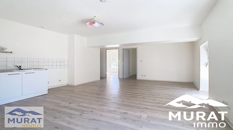 Ma-Cabane - Location Appartement Les Martres-de-Veyre, 50 m²
