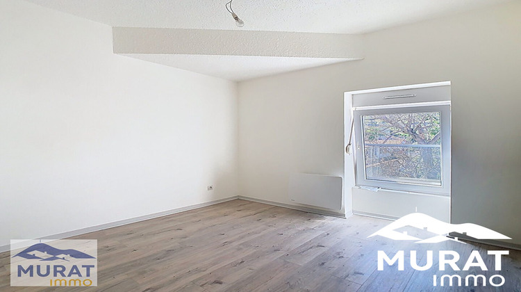 Ma-Cabane - Location Appartement Les Martres-de-Veyre, 50 m²