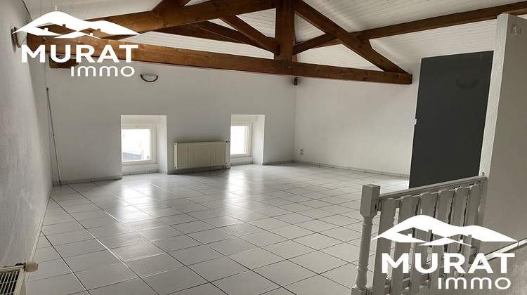 Ma-Cabane - Location Appartement Les Martres-de-Veyre, 66 m²