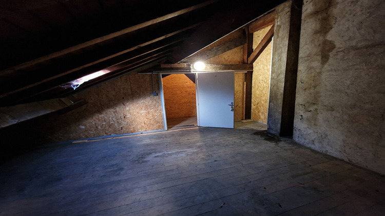 Ma-Cabane - Location Appartement LES NEYROLLES, 33 m²