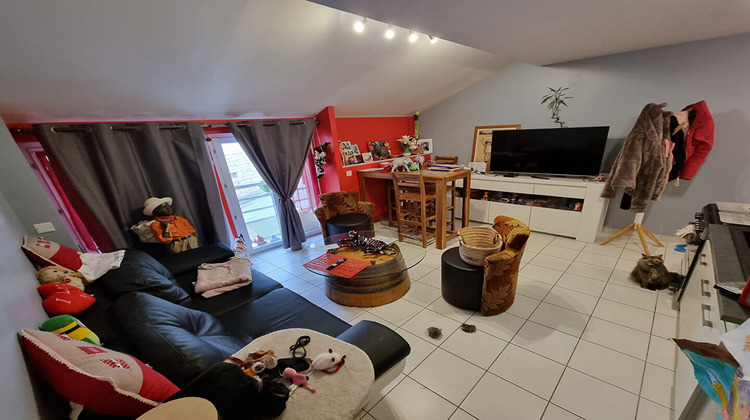 Ma-Cabane - Location Appartement LES NEYROLLES, 42 m²