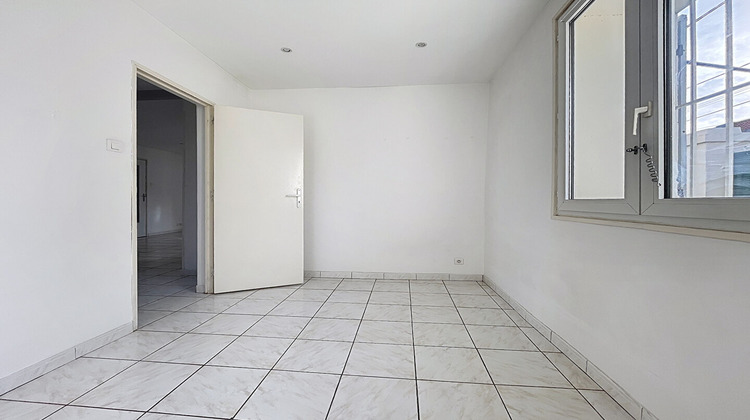 Ma-Cabane - Location Appartement LES PENNES-MIRABEAU, 65 m²