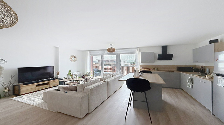 Ma-Cabane - Location Appartement LES PONTS-DE-CE, 79 m²