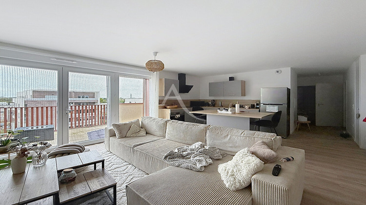 Ma-Cabane - Location Appartement LES PONTS-DE-CE, 79 m²