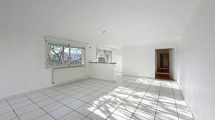 Ma-Cabane - Location Appartement LES PONTS-DE-CE, 51 m²