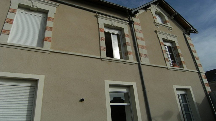 Ma-Cabane - Location Appartement LES PONTS-DE-CE, 60 m²
