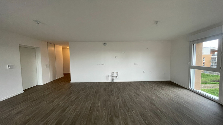 Ma-Cabane - Location Appartement LES PONTS-DE-CE, 62 m²