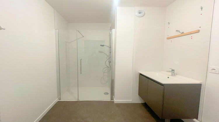 Ma-Cabane - Location Appartement LES PONTS-DE-CE, 62 m²