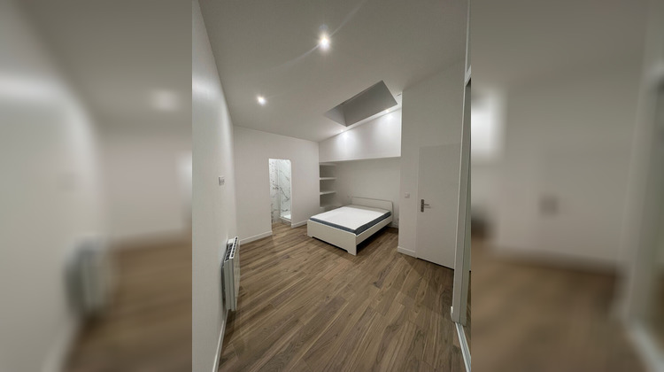 Ma-Cabane - Location Appartement LES ROCHES-DE-CONDRIEU, 94 m²