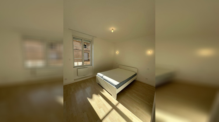 Ma-Cabane - Location Appartement LES ROCHES-DE-CONDRIEU, 78 m²