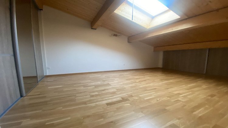 Ma-Cabane - Location Appartement LES ROUSSES, 64 m²