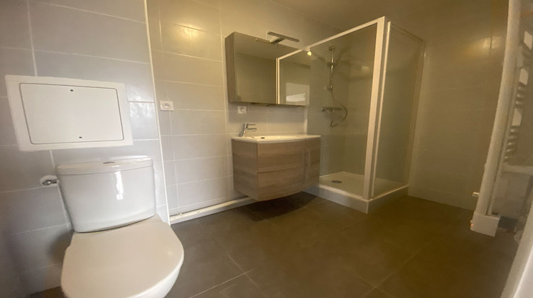 Ma-Cabane - Location Appartement LES ROUSSES, 64 m²