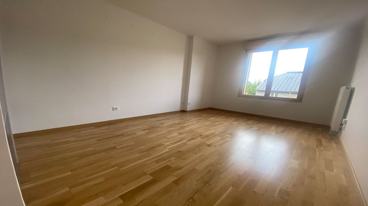 Ma-Cabane - Location Appartement LES ROUSSES, 64 m²
