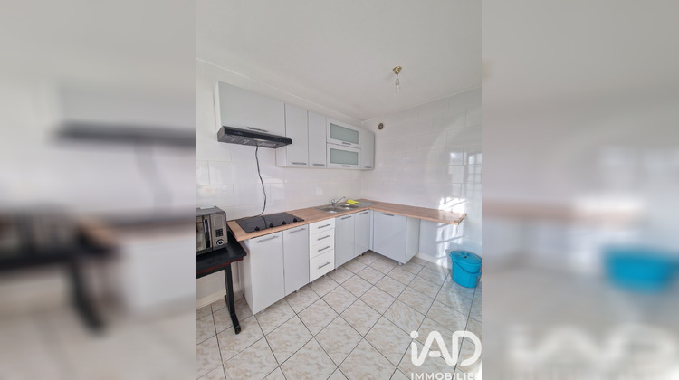 Ma-Cabane - Location Appartement Les Ulis, 77 m²
