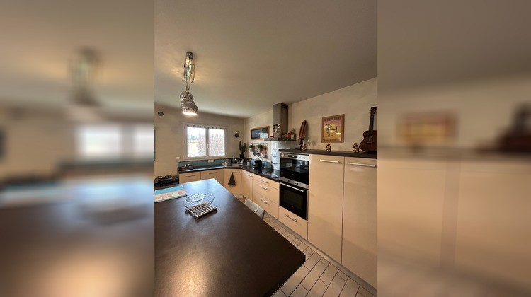 Ma-Cabane - Location Appartement Lescar, 87 m²