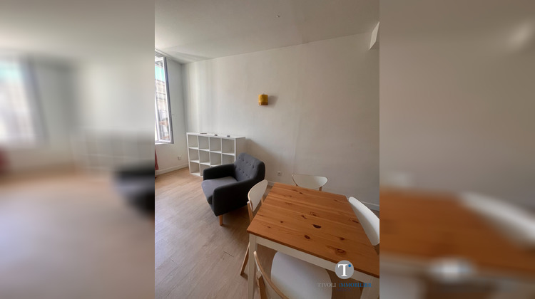 Ma-Cabane - Location Appartement Lesparre-Médoc, 54 m²