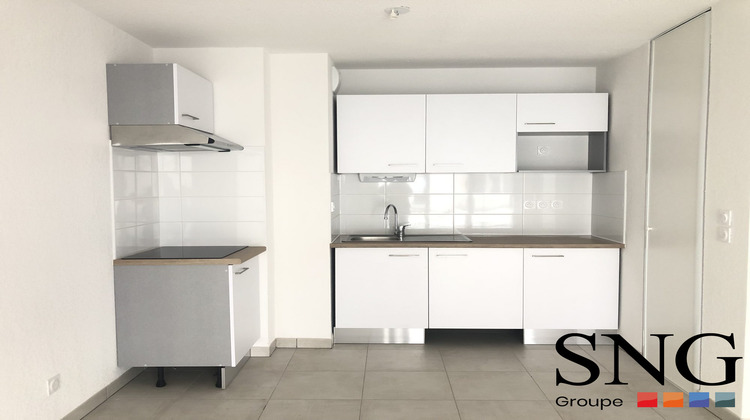 Ma-Cabane - Location Appartement Lespinasse, 64 m²