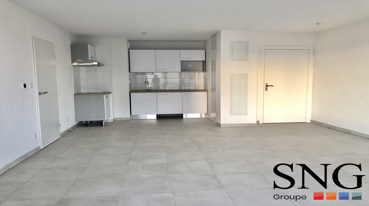 Ma-Cabane - Location Appartement Lespinasse, 64 m²