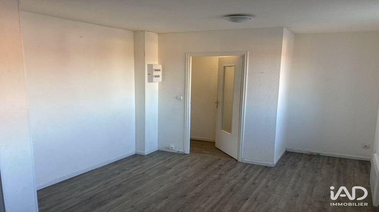 Ma-Cabane - Location Appartement Lesquin, 44 m²