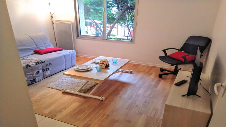 Ma-Cabane - Location Appartement LEVALLOIS-PERRET, 17 m²