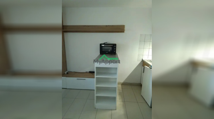 Ma-Cabane - Location Appartement Levallois-Perret, 30 m²