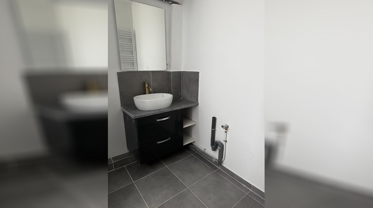 Ma-Cabane - Location Appartement LEVALLOIS-PERRET, 45 m²