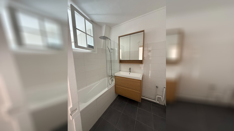 Ma-Cabane - Location Appartement LEVALLOIS-PERRET, 37 m²