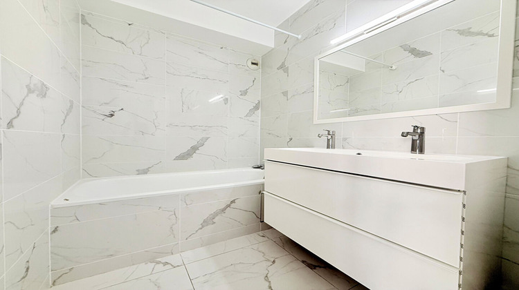 Ma-Cabane - Location Appartement LEVALLOIS-PERRET, 43 m²
