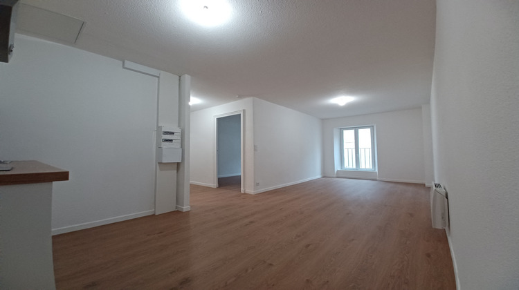 Ma-Cabane - Location Appartement Lézignan-Corbières, 34 m²