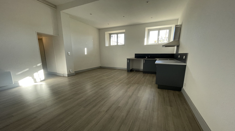 Ma-Cabane - Location Appartement Lézignan-Corbières, 55 m²