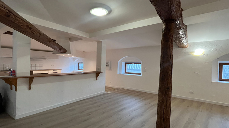 Ma-Cabane - Location Appartement LEZOUX, 102 m²