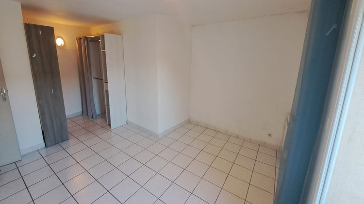 Ma-Cabane - Location Appartement Liausson, 50 m²