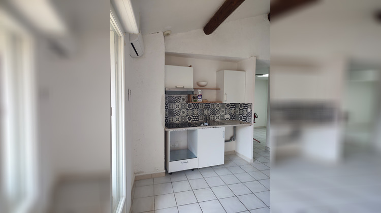 Ma-Cabane - Location Appartement Liausson, 40 m²