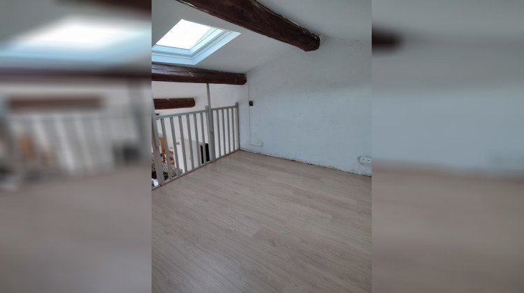 Ma-Cabane - Location Appartement Liausson, 40 m²