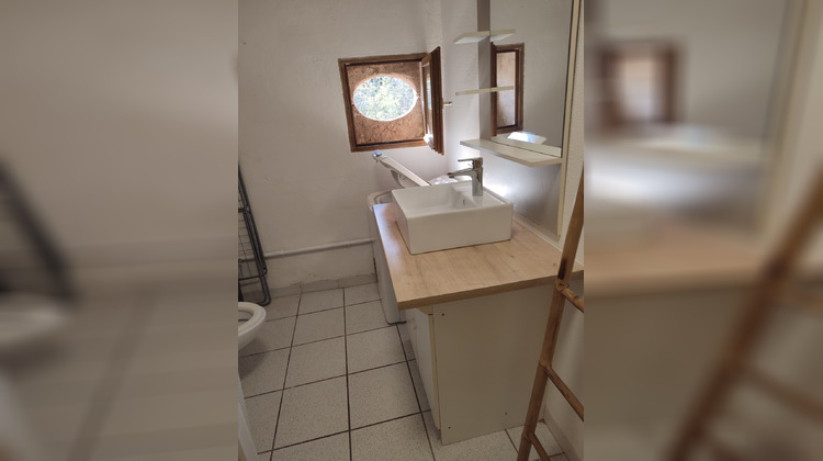 Ma-Cabane - Location Appartement Liausson, 37 m²