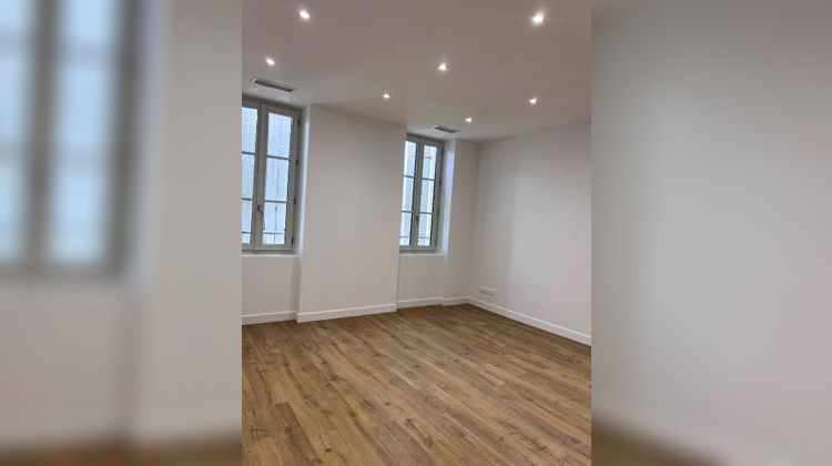 Ma-Cabane - Location Appartement LIBOURNE, 80 m²