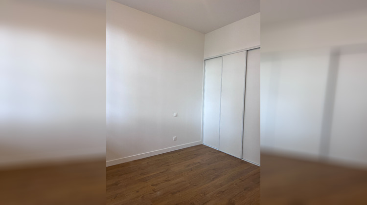 Ma-Cabane - Location Appartement LIBOURNE, 70 m²