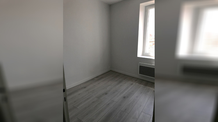 Ma-Cabane - Location Appartement LIBOURNE, 46 m²
