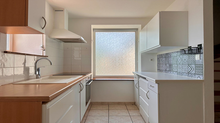 Ma-Cabane - Location Appartement LIERGUES, 78 m²