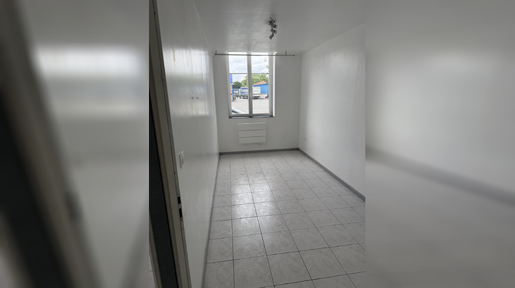 Ma-Cabane - Location Appartement Lieu-Saint-Amand, 45 m²