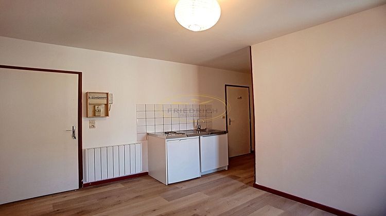 Ma-Cabane - Location Appartement LIGNY-EN-BARROIS, 24 m²