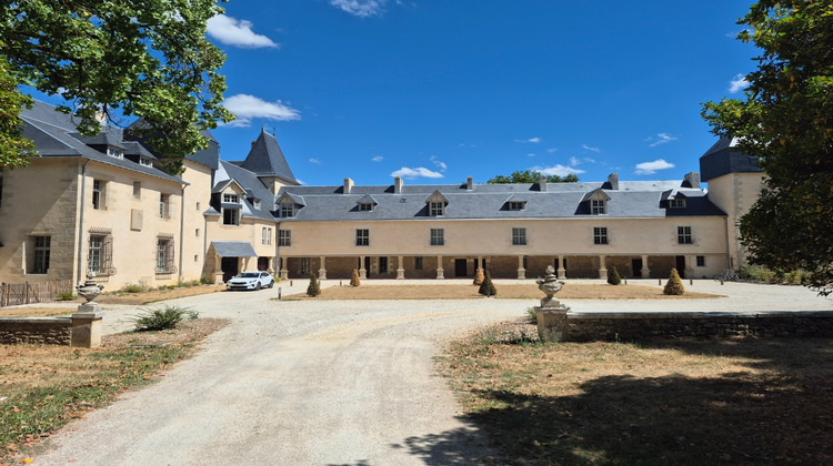 Ma-Cabane - Location Appartement LIGUGE, 59 m²