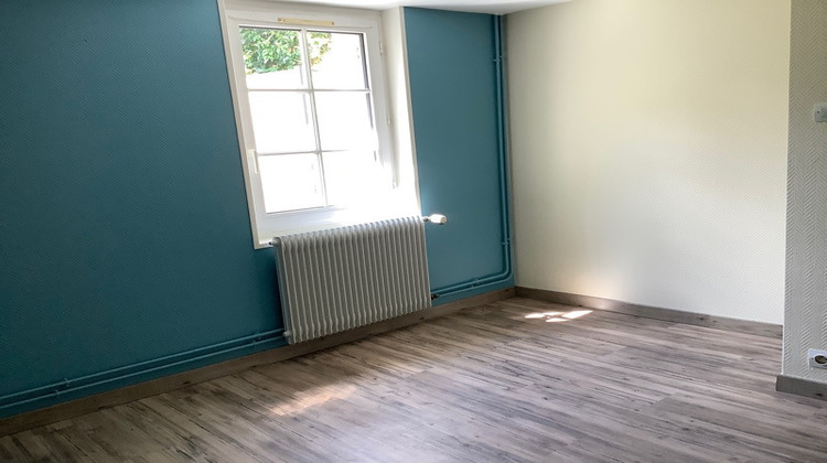 Ma-Cabane - Location Appartement LIGUGE, 41 m²